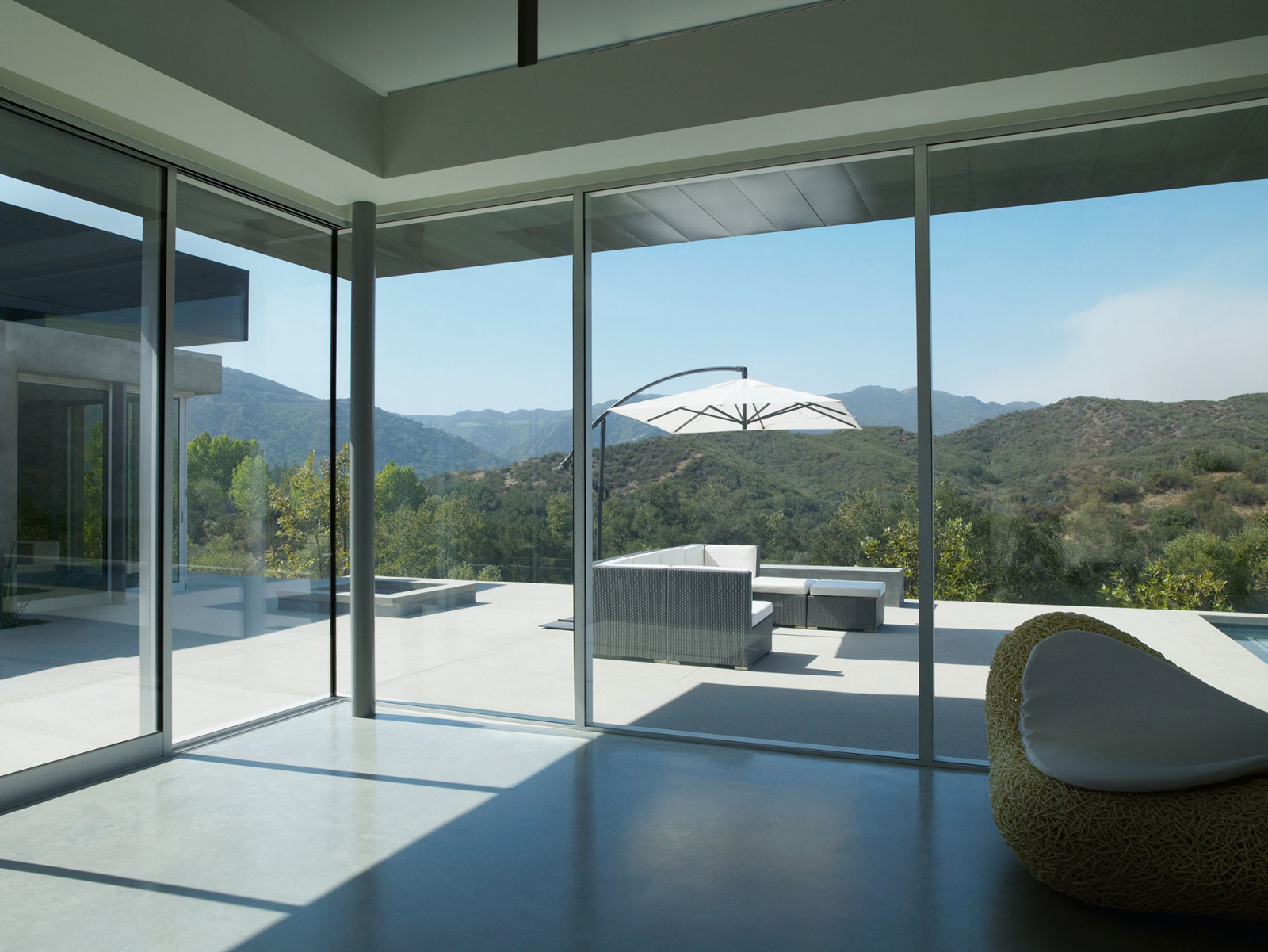 Fixed Glass